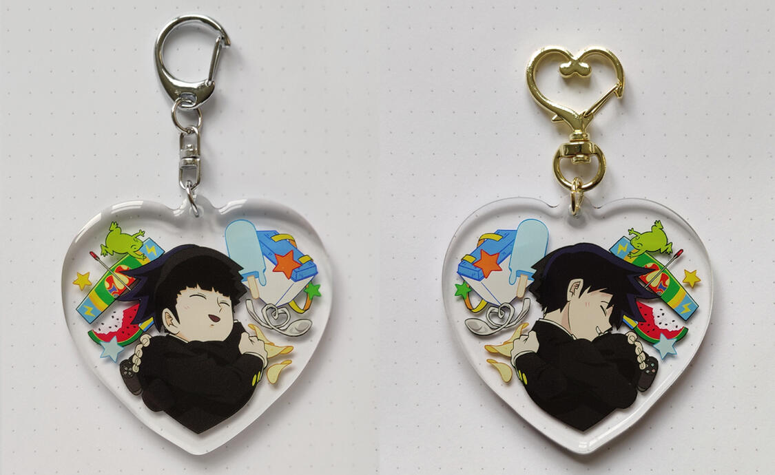 Kagebros Hug (2.5 in with lobster or gold heart attachment) (3 pcs left with gold heart)